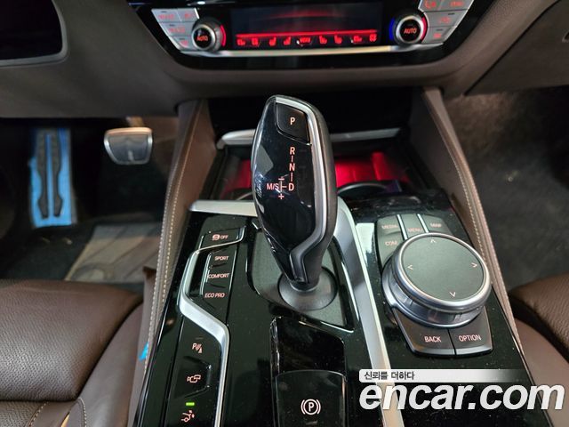 BMW Gran Turismo 640i xDrive M Sport