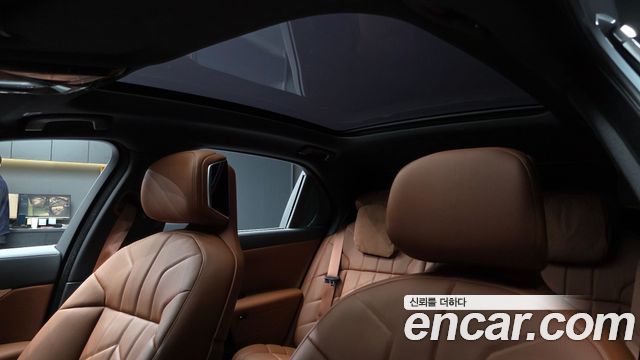 BMW 7-Series 740d xDrive M Sport