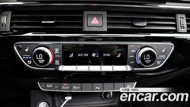 Audi A4 40 TFSI Premium
