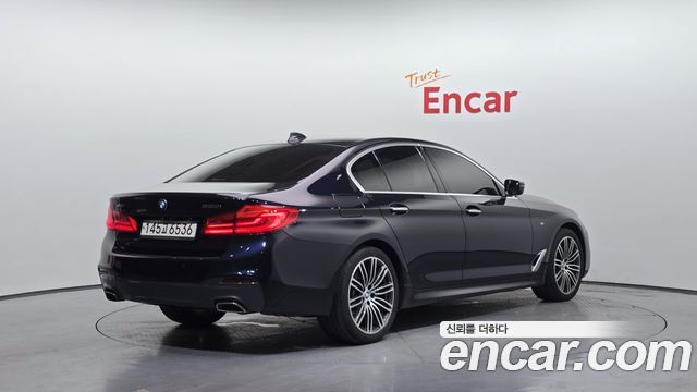 BMW 5-Series 530i xDrive M Sport Package Plus