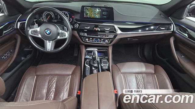 BMW 5-Series 530i xDrive M Sport Package Plus