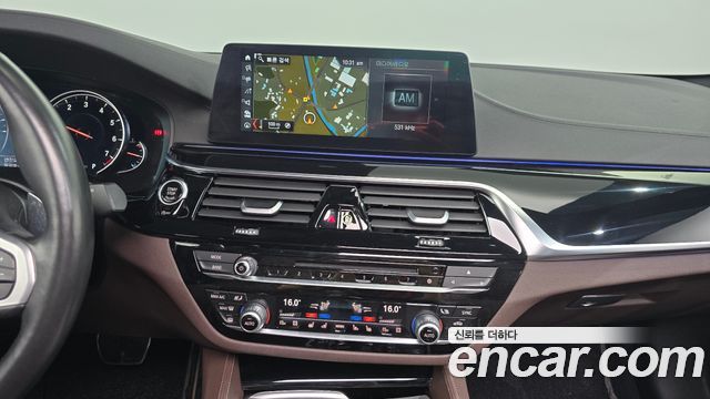 BMW 5-Series 530i xDrive M Sport Package Plus
