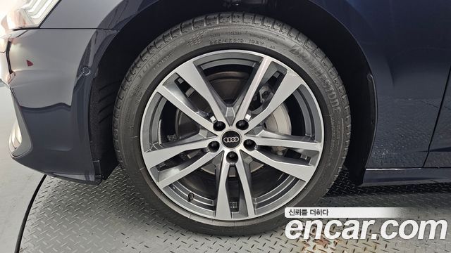 Audi A6 45 TFSI Premium