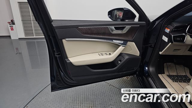 Audi A6 45 TFSI Premium