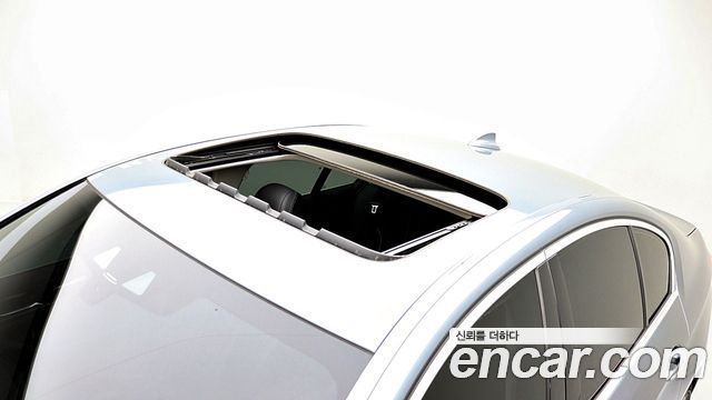 BMW 5-Series 520i Luxury