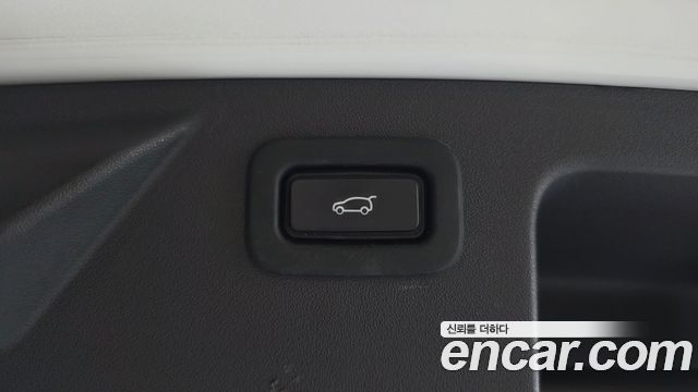 Land Rover Discovery Sport D150 S