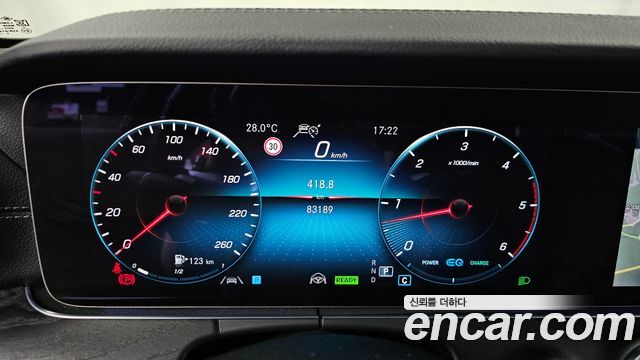 Mercedes-Benz E-Class E220d 4MATIC AMG Line