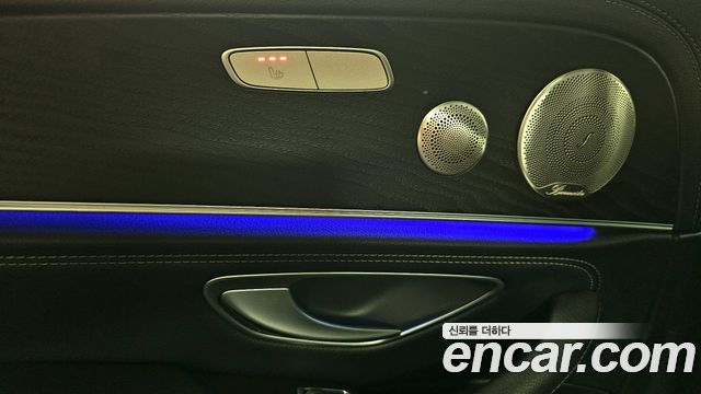 Mercedes-Benz E-Class E220d 4MATIC AMG Line