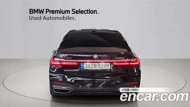 BMW 7-Series 740Li xDrive M Sport Package