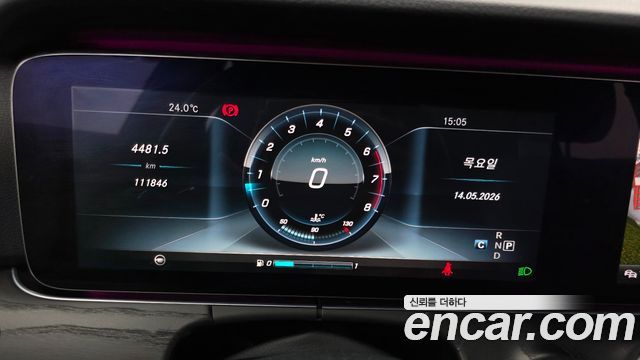 Mercedes-Benz E-Class E300 AV Intelligent Drive
