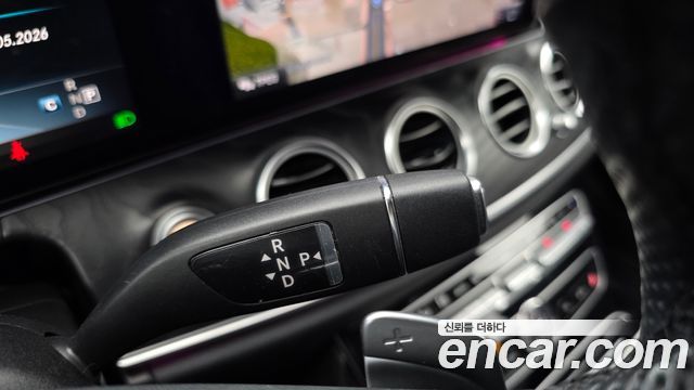 Mercedes-Benz E-Class E300 AV Intelligent Drive