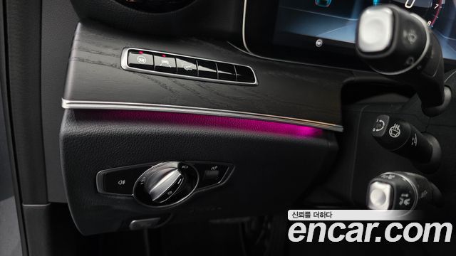 Mercedes-Benz E-Class E300 AV Intelligent Drive