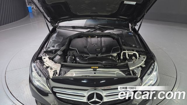 Mercedes-Benz C-Class C220 d Avantgarde