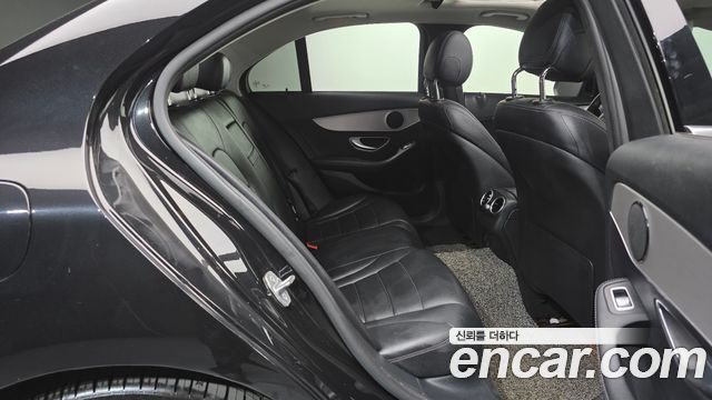 Mercedes-Benz C-Class C220 d Avantgarde