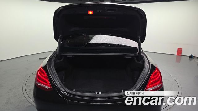 Mercedes-Benz C-Class C220 d Avantgarde