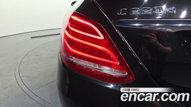 Mercedes-Benz C-Class C220 d Avantgarde