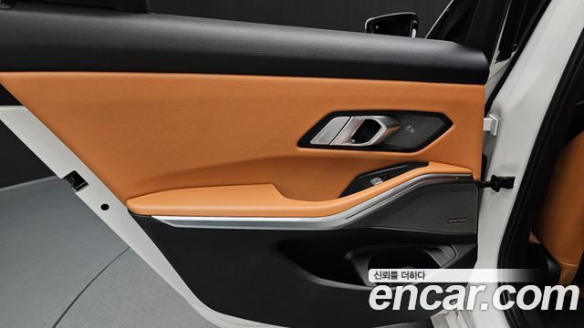 BMW 3-Series 320i M Sport