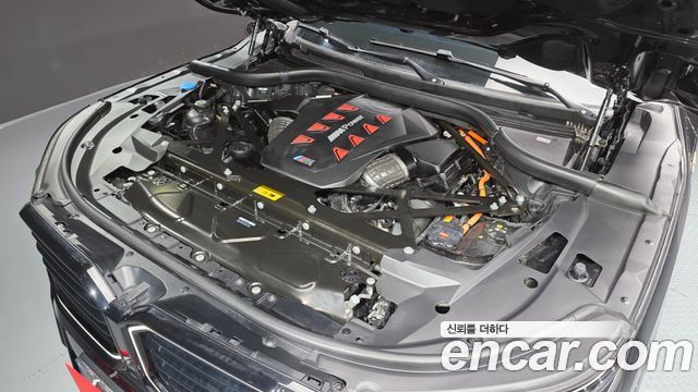 BMW XM 4.4