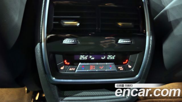 BMW XM 4.4