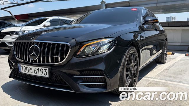Mercedes-Benz E-Class E300 4MATIC Avnatgarde