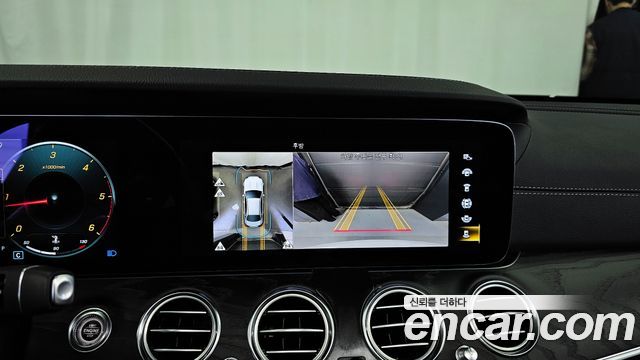 Mercedes-Benz E-Class E220d 4MATIC AMG Line