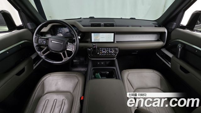 Land Rover Defender 110 D300 HSE