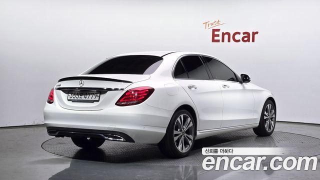 Mercedes-Benz C-Class C200 Avantgarde