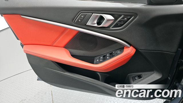 BMW 1-Series M135i xDrive