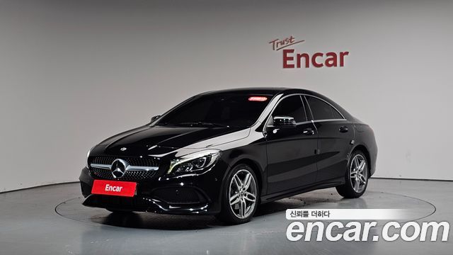 Mercedes-Benz CLA-Class CLA220 AMG Line