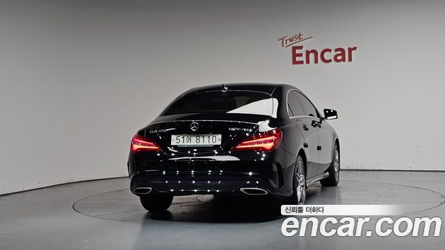 Mercedes-Benz CLA-Class CLA220 AMG Line