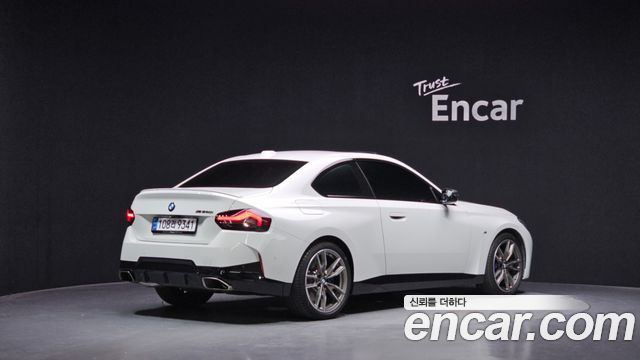 BMW 2-Series M240i xDrive Coupe