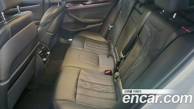 BMW 5-Series 530i M Sport Package