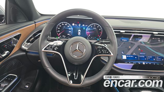 Mercedes-Benz E-Class E200 Avantgarde