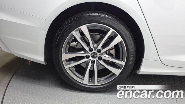 Audi A6 45 TFSI Premium
