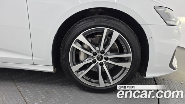 Audi A6 45 TFSI Premium