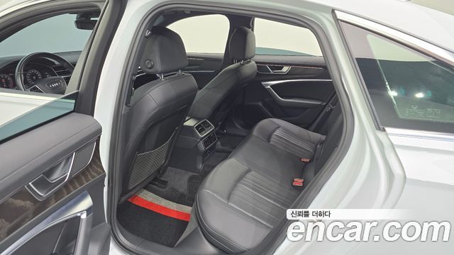 Audi A6 45 TFSI Premium