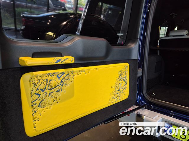 Mercedes-Benz G-Class AMG G63