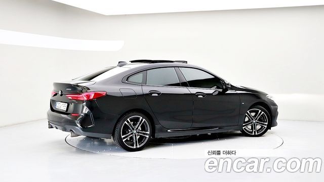 BMW 2-Series 220i M Sports