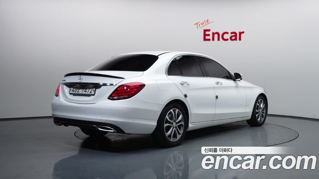 Mercedes-Benz C-Class C220 d Avantgarde