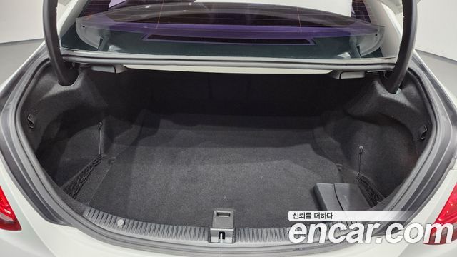 Mercedes-Benz C-Class C220 d Avantgarde