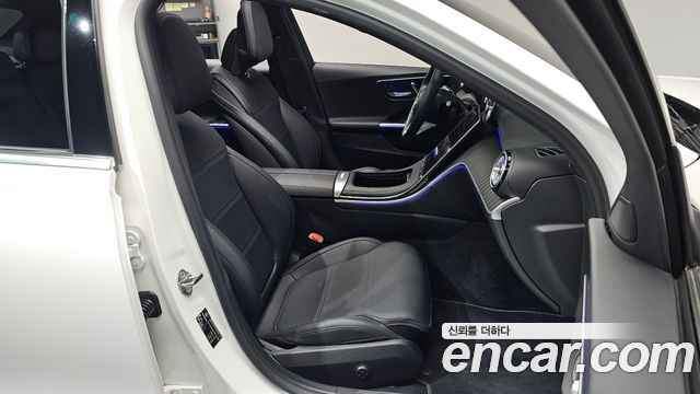 Mercedes-Benz C-Class C300 4MATIC Avantgarde