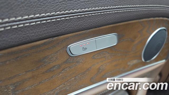 Mercedes-Benz E-Class E220d 4MATIC Exclusive