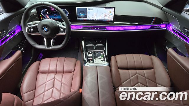 BMW 7-Series 740i xDrive M Sport
