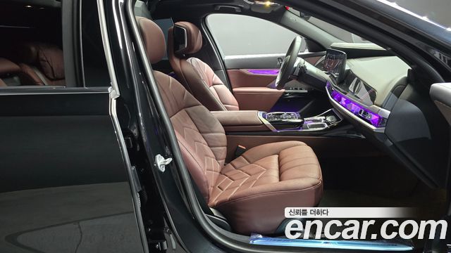 BMW 7-Series 740i xDrive M Sport
