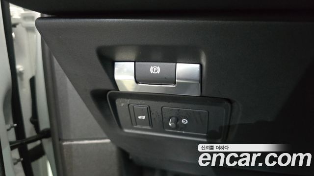Land Rover Range Rover Evoque D180 R-Dynamic SE