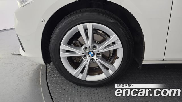 BMW 2-Series Joy