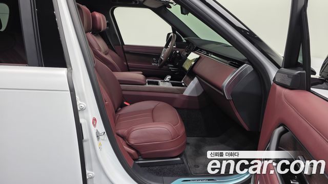 Land Rover Range Rover P550E AB