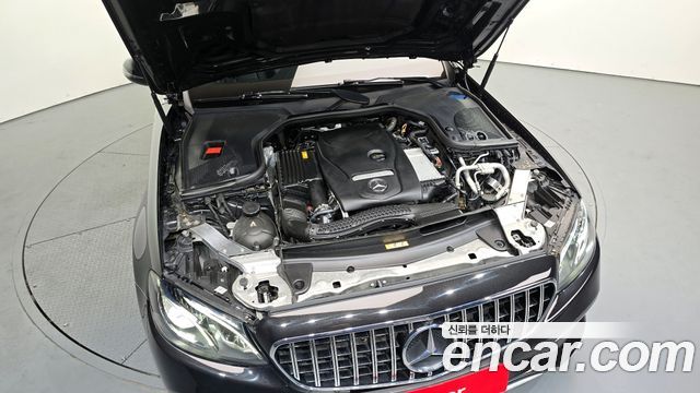 Mercedes-Benz E-Class E250 Avantgarde