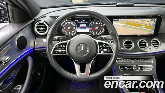 Mercedes-Benz E-Class E250 Avantgarde