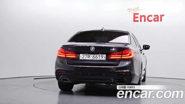 BMW 5-Series 530i xDrive M Sport Package